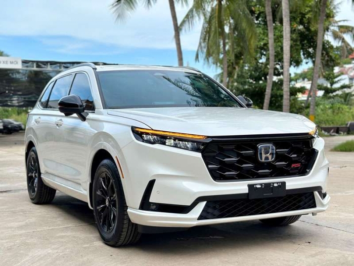 Honda CR-V giảm gi&aacute; lăn b&aacute;nh cuối th&aacute;ng 3/2026 xuống mức cạnh tranh, quyết &lsquo;tất tay&rsquo; với Mazda CX-5 ảnh 2