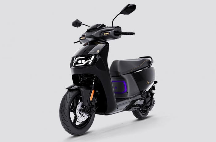 Tin xe trưa 26/3: Đối thủ &lsquo;một 9 một 10&rsquo; của Honda SH ch&iacute;nh thức ra mắt, gi&aacute; chỉ ngang với Air Blade ảnh 2