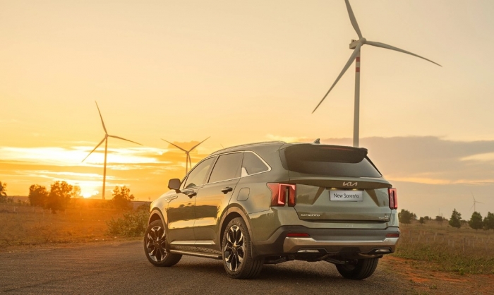 Kia Sorento giảm gi&aacute; lăn b&aacute;nh cực s&acirc;u đầu th&aacute;ng 3/2026, &lsquo;ăn thua đủ&rsquo; với Everest v&agrave; Toyota Fortune ảnh 3