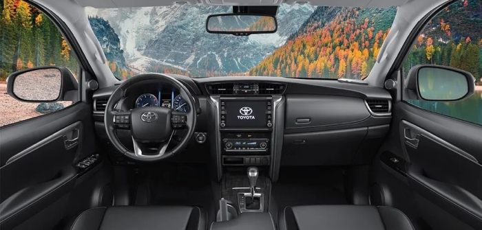 &lsquo;Chơi tất tay&rsquo; Ford Everest v&agrave; Santa Fe, Toyota Fortuner hạ gi&aacute; lăn b&aacute;nh đầu th&aacute;ng 4/2026 cực rẻ ảnh 5