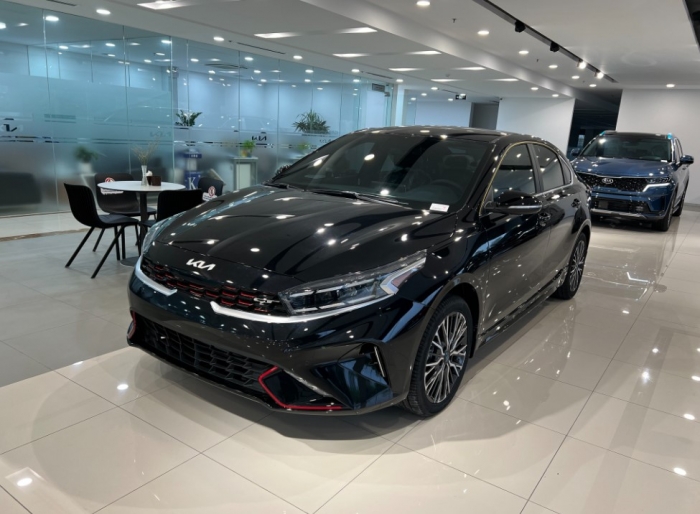 Gi&aacute; Kia K3 lăn b&aacute;nh đầu th&aacute;ng 4/2026 cực kỳ cạnh tranh, đẩy Mazda3 v&agrave; Hyundai Elantra v&agrave;o 'thế kh&oacute;' ảnh 1