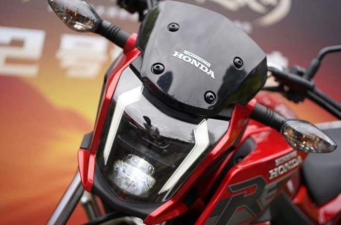 Gi&aacute; xăng dầu tối 12/4: Ron 95 rẻ, Honda ra mắt 'vua c&ocirc;n tay' mới tiệm cận Winner R m&agrave; tiết kiệm hơn ảnh 6