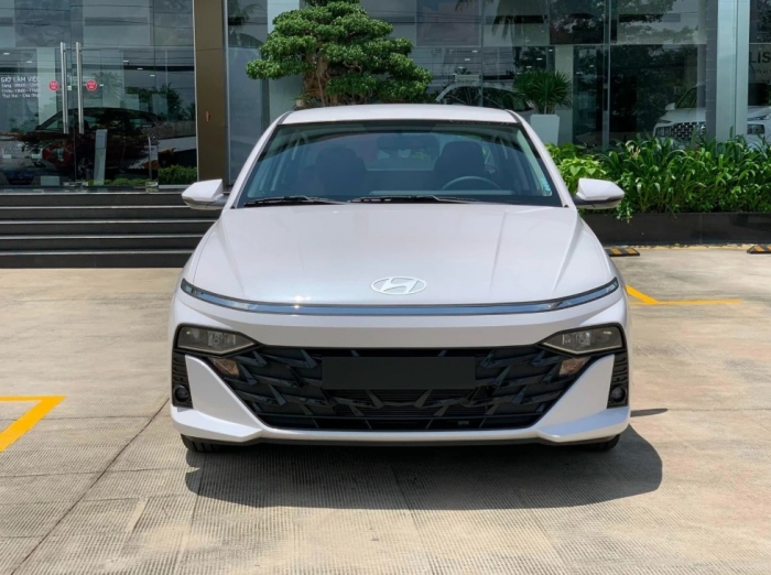 Hyundai Accent ưu đ&atilde;i khủng giảm gi&aacute; lăn b&aacute;nh đầu th&aacute;ng 4/2026, &aacute;p đảo cả Toyota Vios v&agrave; Honda City ảnh 3