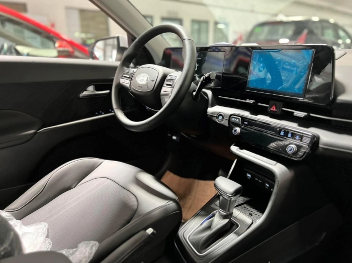 Hyundai Accent ưu đ&atilde;i khủng giảm gi&aacute; lăn b&aacute;nh đầu th&aacute;ng 4/2026, &aacute;p đảo cả Toyota Vios v&agrave; Honda City ảnh 5