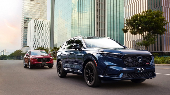 Honda CR-V hạ gi&aacute; lăn b&aacute;nh với ưu đ&atilde;i gần trăm triệu giữa th&aacute;ng 4/2026, &lsquo;ăn thua đủ&rsquo; với Mazda CX-5 ảnh 1