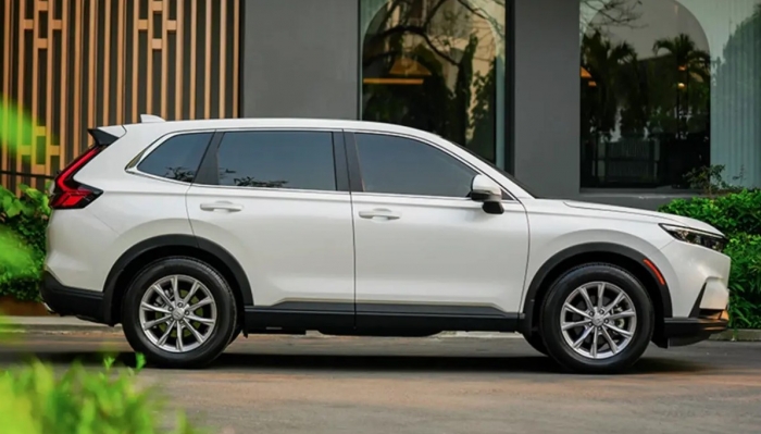 Honda CR-V hạ gi&aacute; lăn b&aacute;nh với ưu đ&atilde;i gần trăm triệu giữa th&aacute;ng 4/2026, &lsquo;ăn thua đủ&rsquo; với Mazda CX-5 ảnh 4