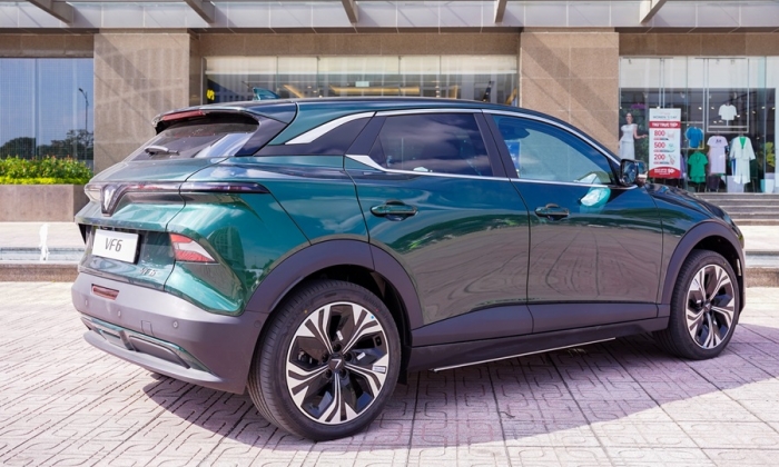 Gi&aacute; xăng dầu cập nhật tối nay 25/4: RON 92 v&agrave; RON 95 &lsquo;rẻ cắt gốc&rsquo;, gi&aacute; lăn b&aacute;nh VinFast VF 6 cuối th&aacute;ng 4/2026 'về đ&aacute;y' ảnh 5