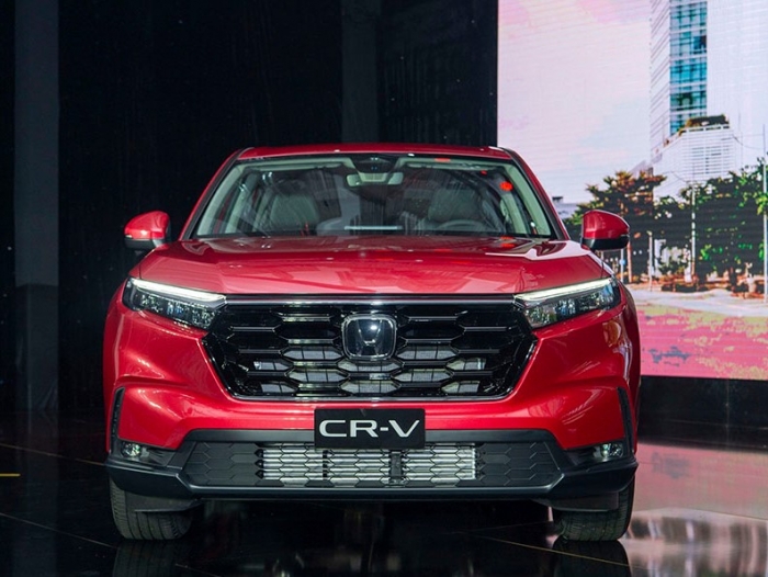 Gi&aacute; xăng dầu tối nay 23/4 đồng loạt 'lao dốc', c&oacute; loại giảm 1.159 đồng/L, Honda CR-V hạ gi&aacute; lăn b&aacute;nh ảnh 2