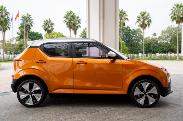 Gi&aacute; xăng dầu mới nhất trưa 20/4: RON 92 v&agrave; RON 95 &lsquo;rẻ như b&ugrave;n&rsquo;, gi&aacute; lăn b&aacute;nh VinFast VF 5 thế n&agrave;o? ảnh 5