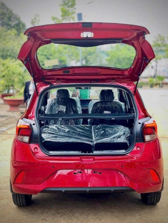 Gi&aacute; xăng dầu s&aacute;ng nay 21/4: RON 92 v&agrave; RON 95 &lsquo;rẻ như biếu&rsquo;, gi&aacute; lăn b&aacute;nh Hyundai Grand i10 ra sao? ảnh 4