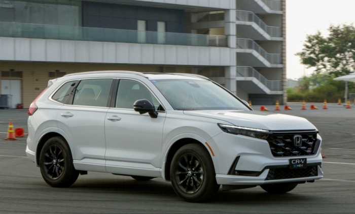 Gi&aacute; xăng dầu s&aacute;ng nay 24/4: Dầu diesel, xăng RON 92 v&agrave; RON 95 &lsquo;rẻ như rau&rsquo;, gi&aacute; đầy b&igrave;nh &ocirc; t&ocirc; Honda ảnh 2