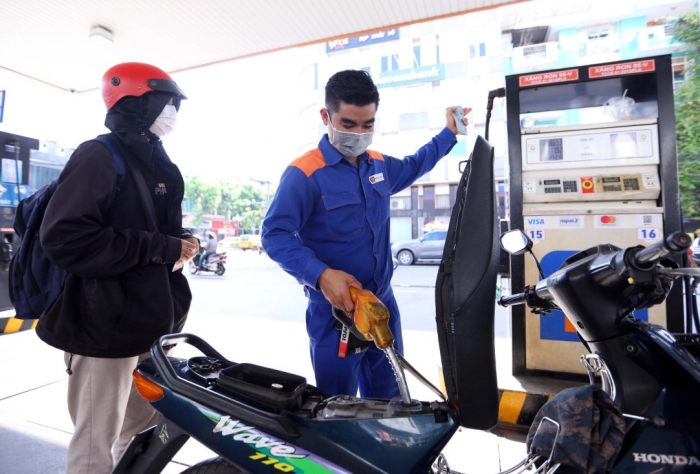 Gi&aacute; xăng dầu chiều nay ng&agrave;y 7/5: Dầu diesel giảm &lsquo;cắm đầu&rsquo;, xăng RON 92 v&agrave; RON 95 rẻ b&egrave;o, gi&aacute; lăn b&aacute;nh Kia K3 cực 'mềm' ảnh 1