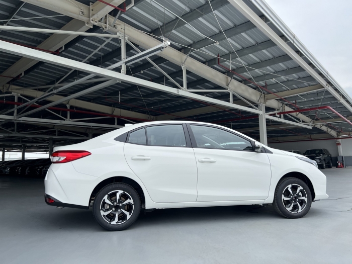 Gi&aacute; xăng dầu trưa h&ocirc;m nay ng&agrave;y 7/5: Xăng RON 92 v&agrave; 95 ở mức &lsquo;vừa b&aacute;n vừa cho&rsquo;, gi&aacute; lăn b&aacute;nh Toyota Vios giảm 'sập s&agrave;n' ảnh 3