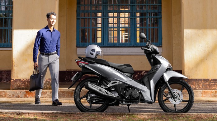 Gi&aacute; xăng dầu chiều nay ng&agrave;y 8/5: Dầu diesel &lsquo;thủng đ&aacute;y&rsquo;, xăng RON 92 v&agrave; RON 95 &lsquo;b&aacute;n như biếu&rsquo;, gi&aacute; đầy b&igrave;nh &ocirc; t&ocirc; Honda ảnh 2
