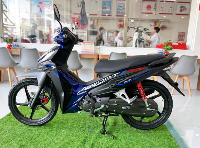 Gi&aacute; xăng dầu h&ocirc;m nay 21/6: E10 rẻ kỷ lục, RON 92 &lsquo;rơi thẳng đứng&rsquo; gần 10.000 đồng/l&iacute;t, bảng gi&aacute; đầy b&igrave;nh c&aacute;c mẫu xe số ảnh 2