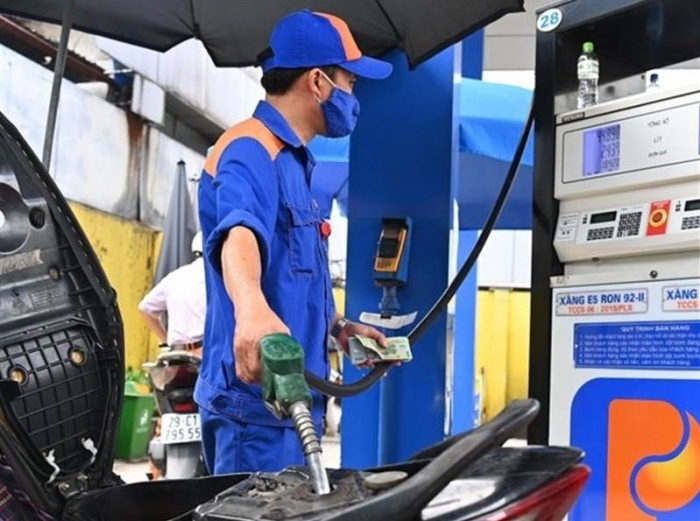 Gi&aacute; xăng dầu chiều nay 25/6: E10 v&agrave; RON 92 tiếp tục giảm s&acirc;u, chưa tới 20.000 đồng/l&iacute;t, gi&aacute; lăn b&aacute;nh Hyundai Tucson ảnh 1