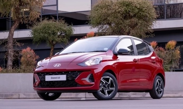 Gi&aacute; xăng dầu chiều 6/7: RON 92 tụt về mốc 19.000 đồng/l&iacute;t, E10 &aacute;p s&aacute;t &lsquo;đ&aacute;y&rsquo; mới, Hyundai Grand i10 lăn b&aacute;nh cực rẻ ảnh 2