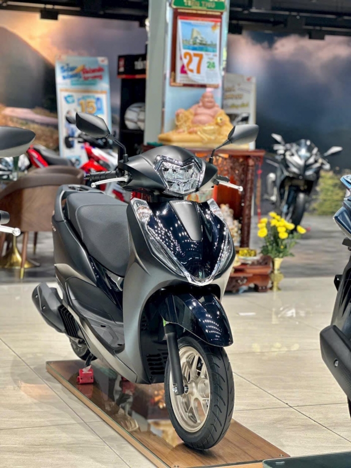 Gi&aacute; xăng dầu h&ocirc;m nay 11/7: RON 92 v&agrave; E10 giảm hơn 10.900 &ndash; 11.400 đồng/l&iacute;t, bảng gi&aacute; đầy b&igrave;nh c&aacute;c mẫu xe ga 125cc ảnh 2
