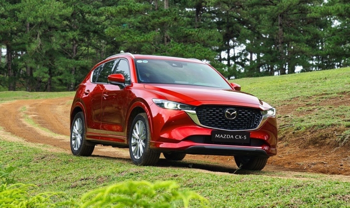 Gi&aacute; xăng dầu h&ocirc;m nay 8/7: Dầu diesel xuống &lsquo;đ&aacute;y&rsquo; mới, RON 92 v&agrave; E10 đều &lsquo;rẻ như b&egrave;o&rsquo;, bảng gi&aacute; đầy b&igrave;nh &ocirc; t&ocirc; Mazda ảnh 2