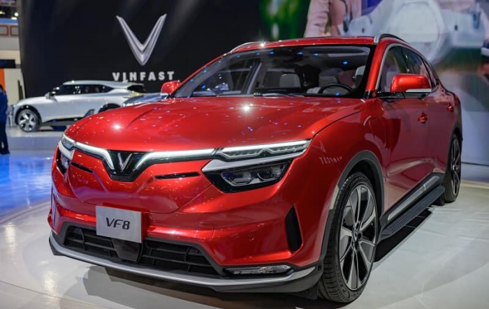 Gi&aacute; xăng dầu tối 18/7: RON 92 rẻ hiếm thấy, E10 rất gần &lsquo;đ&aacute;y&rsquo;, gi&aacute; lăn b&aacute;nh VinFast VF 8 tiết kiệm hơn 100 triệu đồng ảnh 2
