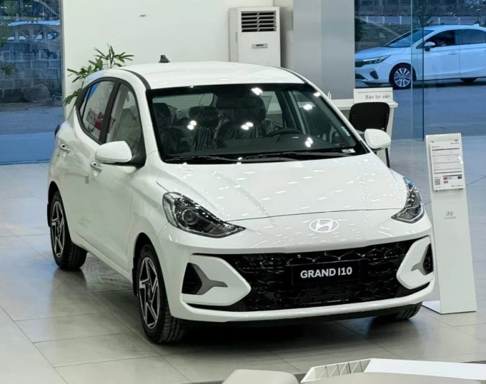 Gi&aacute; xăng dầu trưa nay 16/7: Dầu diesel rất gần đ&aacute;y, E10 v&agrave; RON 92 &lsquo;rụng&rsquo; 11.000 đồng/l&iacute;t, gi&aacute; lăn b&aacute;nh Hyundai Grand i10 ảnh 2