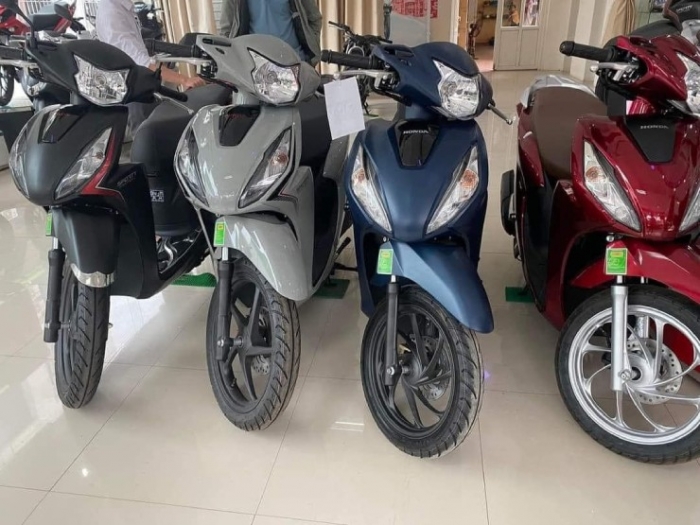 Gi&aacute; xăng dầu h&ocirc;m nay 20/7: Dầu diesel giảm 21.451 đồng/l&iacute;t, E10 v&agrave; RON 92 rất gần &lsquo;đ&aacute;y&rsquo;, bảng gi&aacute; đầy b&igrave;nh xe ga 110cc ảnh 3