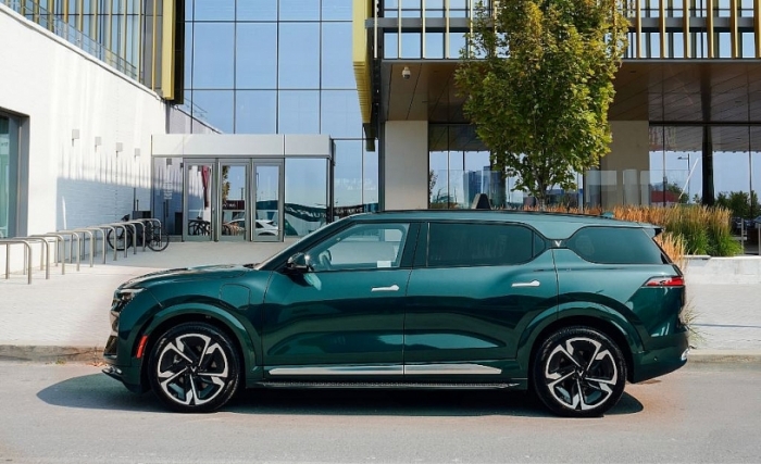 Gi&aacute; xăng dầu chiều 21/7: Dầu diesel giảm &lsquo;mất phanh&rsquo; 21.400 đồng, E10 v&agrave; RON 92 gần chạm đ&aacute;y, gi&aacute; lăn b&aacute;nh VinFast VF 9 ảnh 4
