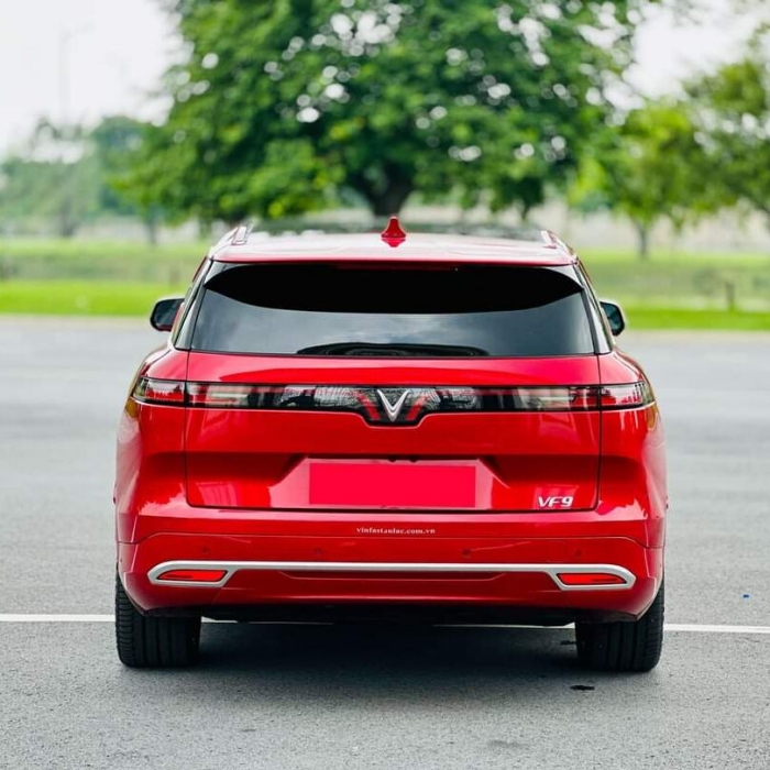 Gi&aacute; xăng dầu chiều 21/7: Dầu diesel giảm &lsquo;mất phanh&rsquo; 21.400 đồng, E10 v&agrave; RON 92 gần chạm đ&aacute;y, gi&aacute; lăn b&aacute;nh VinFast VF 9 ảnh 5