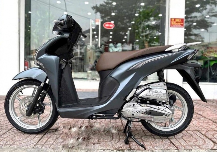 Gi&aacute; xăng dầu h&ocirc;m nay 9/8: Xăng RON 92 rất gần đ&aacute;y, E10 đ&atilde; thấp hơn đỉnh tới 9.231 đồng, bảng gi&aacute; đầy b&igrave;nh xe ga 110cc ảnh 3