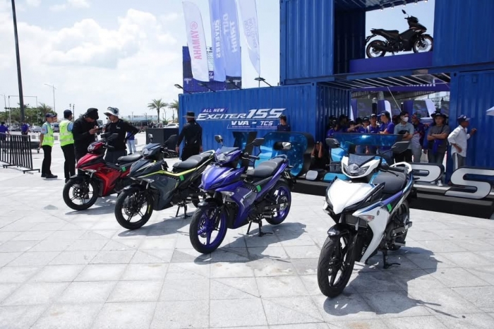 Giá xăng dầu hôm nay 11/8: Xăng RON E10 và RON 92 ‘rộng đường’ xuống 17.000 đồng/lít, giá đầy bình xe côn tay 150-155cc ảnh 2