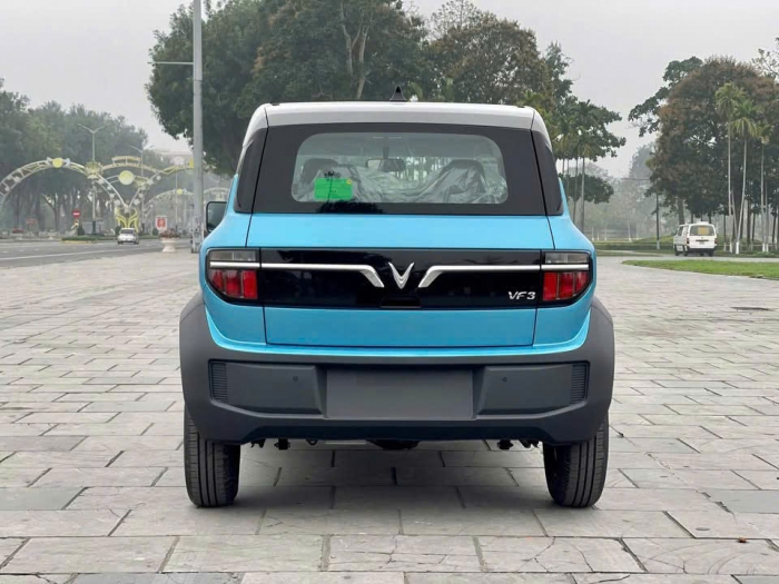 Gi&aacute; xăng dầu h&ocirc;m nay 17/8: Xăng E10 RON 95 giảm &lsquo;đứt phanh&rsquo;, E5 RON 92 xuống mức &lsquo;rẻ như b&egrave;o&rsquo;, gi&aacute; lăn b&aacute;nh VinFast VF 3 ảnh 5