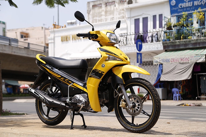 Gi&aacute; xăng dầu tối nay 16/8: Xăng E5 RON 92 rất gần đ&aacute;y, E10 RON 95 đ&atilde; rẻ hơn đỉnh 9.301 đồng, gi&aacute; đầy b&igrave;nh c&aacute;c mẫu xe số ảnh 2