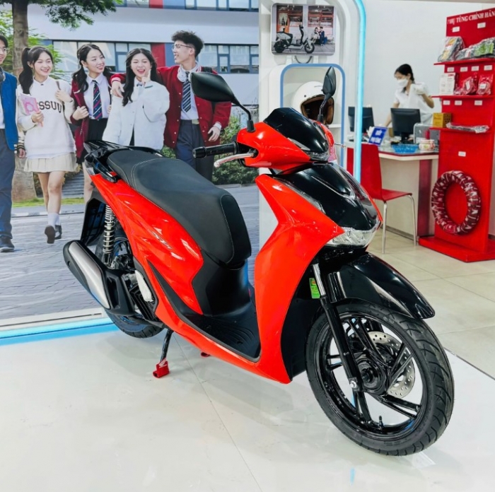 Gi&aacute; xăng dầu chiều nay 21/8: Xăng E10 RON 95 đ&atilde; rẻ hơn đỉnh gần 9.000 đồng, E5 RON 92 s&aacute;t đ&aacute;y, gi&aacute; đầy b&igrave;nh xe ga 125cc ảnh 2