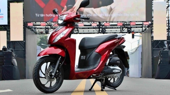 Gi&aacute; xăng dầu h&ocirc;m nay 20/8: Xăng RON 92 chỉ c&aacute;ch đ&aacute;y ch&uacute;t &iacute;t, E10 giảm hơn 2.000 sẽ rẻ kỷ lục, gi&aacute; đầy b&igrave;nh xe ga 110cc ảnh 2