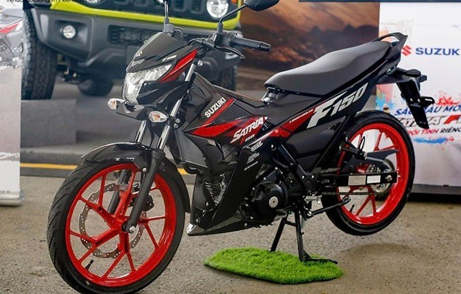 Gi&aacute; xăng dầu tối nay 20/8: Xăng E10 v&agrave; RON 92 chỉ c&ograve;n c&aacute;ch đ&aacute;y hơn 2.000 đồng, gi&aacute; đầy b&igrave;nh c&aacute;c mẫu xe c&ocirc;n tay 150-155cc ảnh 2