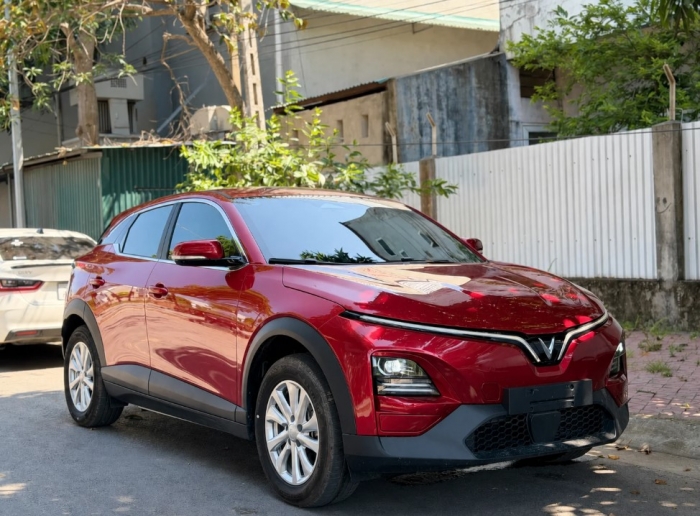 Gi&aacute; xăng dầu h&ocirc;m nay 25/8: Dầu diesel gần đ&aacute;y, E5 RON 92 v&agrave; E10 RON 95 c&oacute; về 18.000 đồng/l&iacute;t? Gi&aacute; lăn b&aacute;nh VinFast VF 6 ảnh 6