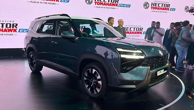 Mẫu SUV 7 chỗ mới chính thức ra mắt với giá 701 triệu đồng: Rộng ngang Toyota Fortuner, trang bị át vía Ford Everest ảnh 1