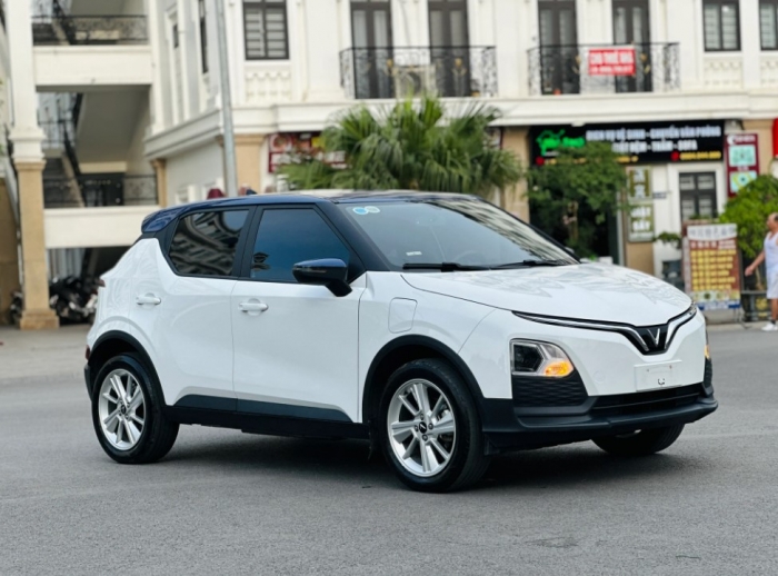 Gi&aacute; xăng dầu h&ocirc;m nay 11/9: Dầu diesel tăng cao, xăng E10 v&agrave; RON 92 c&aacute;ch đ&aacute;y hơn 4.500 đồng, gi&aacute; lăn b&aacute;nh VinFast VF 5 ảnh 4
