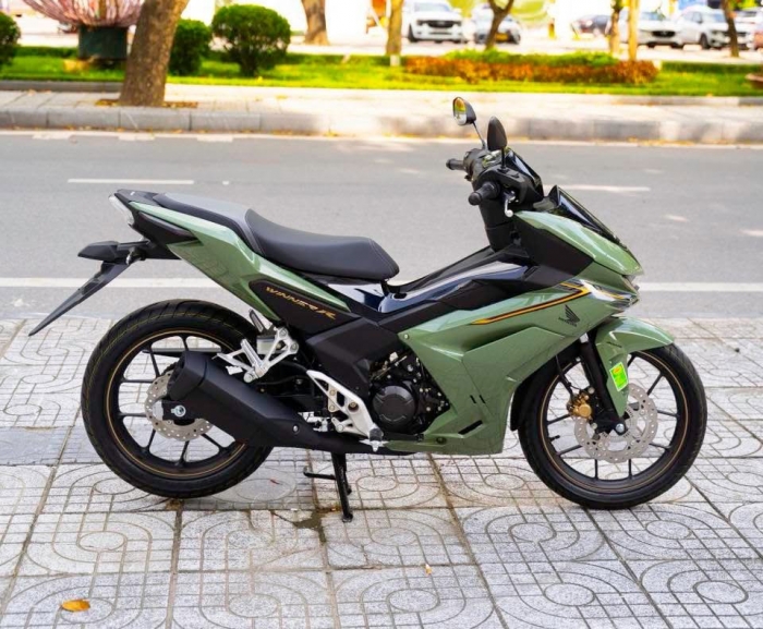Gi&aacute; xăng dầu tối 10/9: E10 RON 95 c&aacute;ch đ&aacute;y 4.527 đồng, E5 RON 92 rẻ hơn đỉnh 6.370 đồng, gi&aacute; đầy b&igrave;nh xe c&ocirc;n tay 150cc ảnh 3