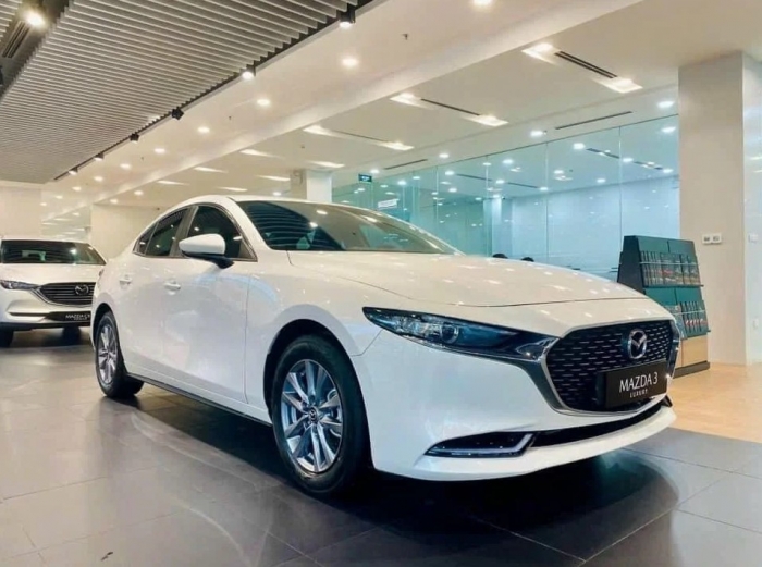 Gi&aacute; xăng dầu trưa 7/9: Xăng E5 RON 92 c&aacute;ch mốc 18.000 đồng/l&iacute;t kh&aacute; gần, E10 RON 95 &lsquo;rẻ như b&egrave;o&rsquo;, gi&aacute; đầy b&igrave;nh &ocirc; t&ocirc; Mazda ảnh 2