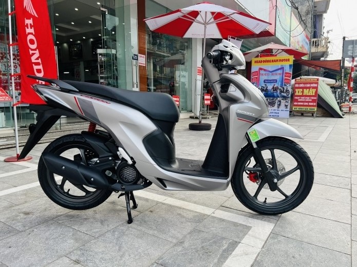 Gi&aacute; xăng dầu tối nay 19/9: Xăng E5 RON 92 tăng đến mốc 25.130 đồng/l&iacute;t, E10 RON 95 c&ograve;n cao hơn, gi&aacute; đầy b&igrave;nh xe ga 110cc ảnh 2