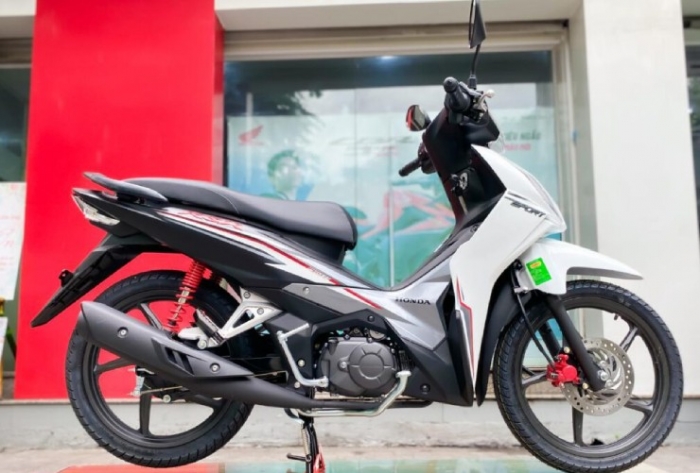 Gi&aacute; xăng dầu trưa 1/10: Dầu diesel sắp rẻ, E10 v&agrave; RON 92 c&oacute; khả năng về 20.000 đồng/l&iacute;t từ chiều nay? Gi&aacute; đầy đ&igrave;nh xe số ảnh 2
