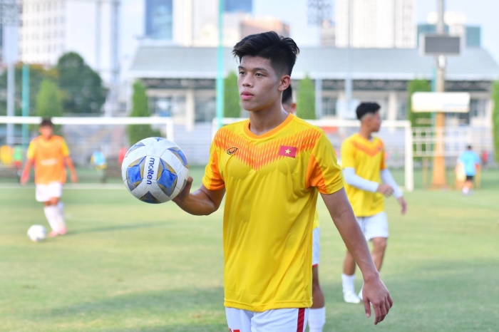 Tin bóng đá tối 28/7: Quang Hải giúp Pau FC 'lãi to'; ĐT Việt Nam nâng tầm vị thế nhờ siêu giải đấu?