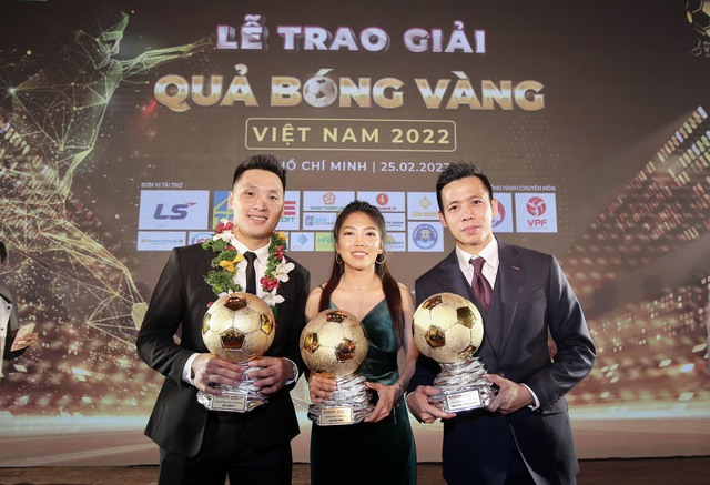 Tin bóng đá tối 26/2: Quang Hải chốt tương lai tại Pau FC; Tân HLV ĐT Việt Nam gây bất ngờ lớn