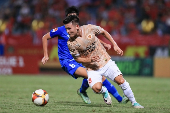 Tin bóng đá tối 11/6: Huỳnh Như ký hợp đồng kỷ lục sau kỳ tích tại Lank FC; Văn Toàn trở lại HAGL?