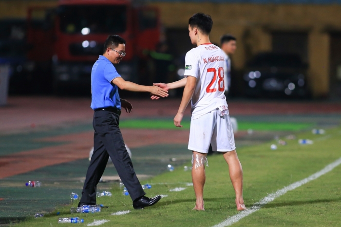Tin bóng đá tối 27/5: Huỳnh Như tạo địa chấn ở Lank FC; 3 trụ cột ĐT Việt Nam cùng xuất ngoại?