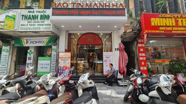 đen 1s