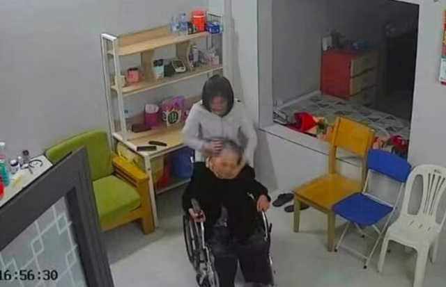 nữ 3s