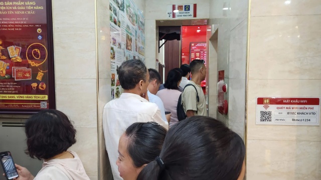 cửa 2s