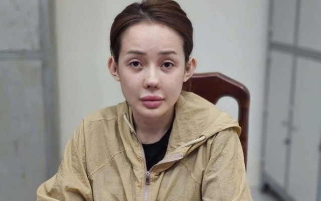 ngân 2s
